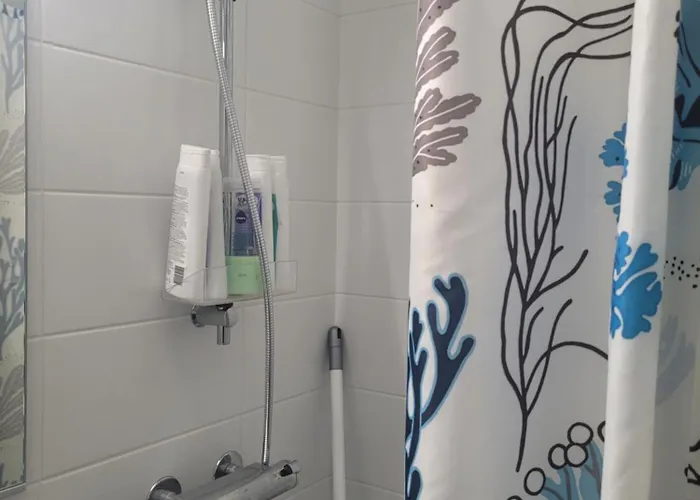 Loistava Sijainti, Perfect Location. فانتا